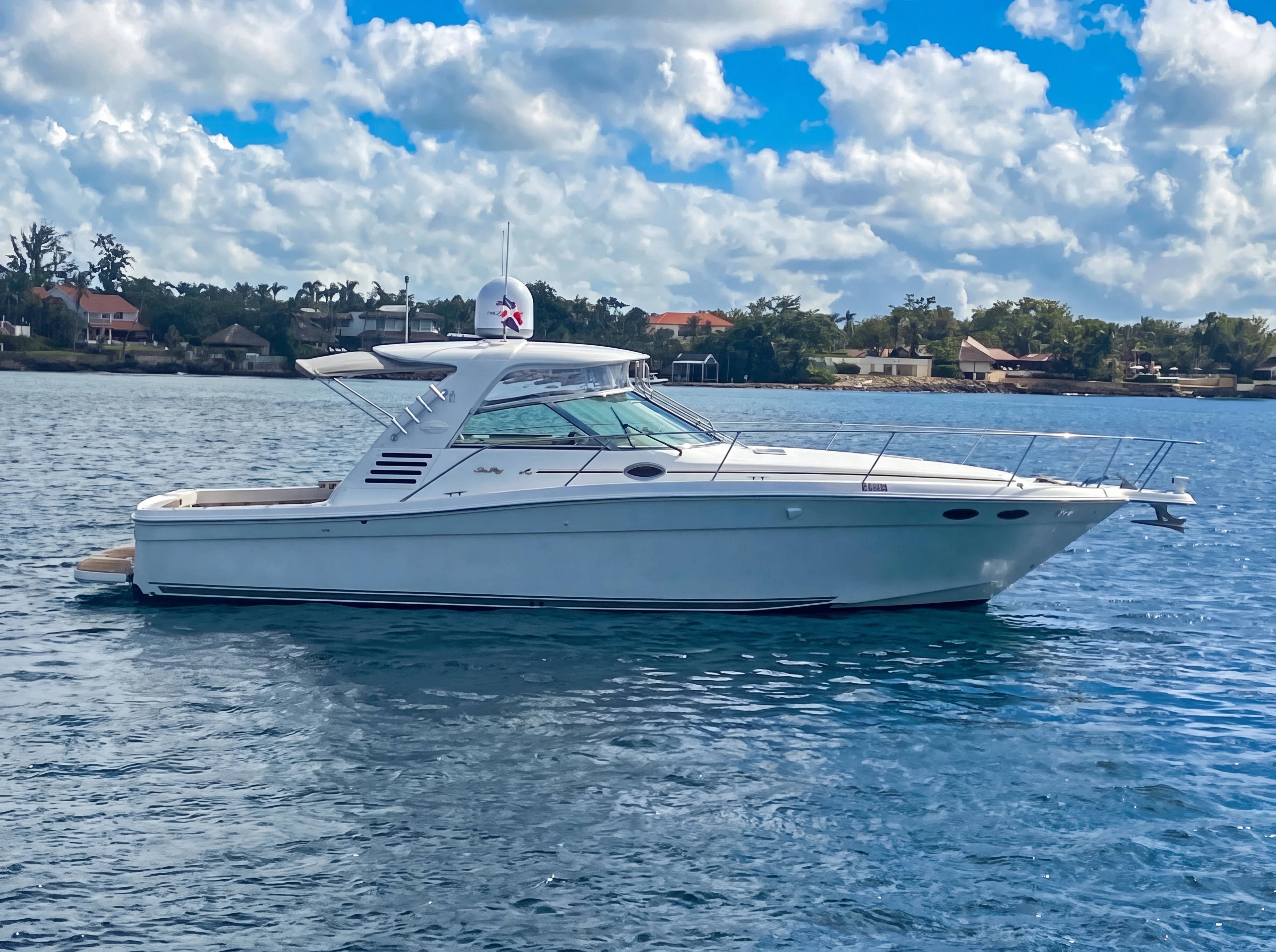 SEA RAY 37 2