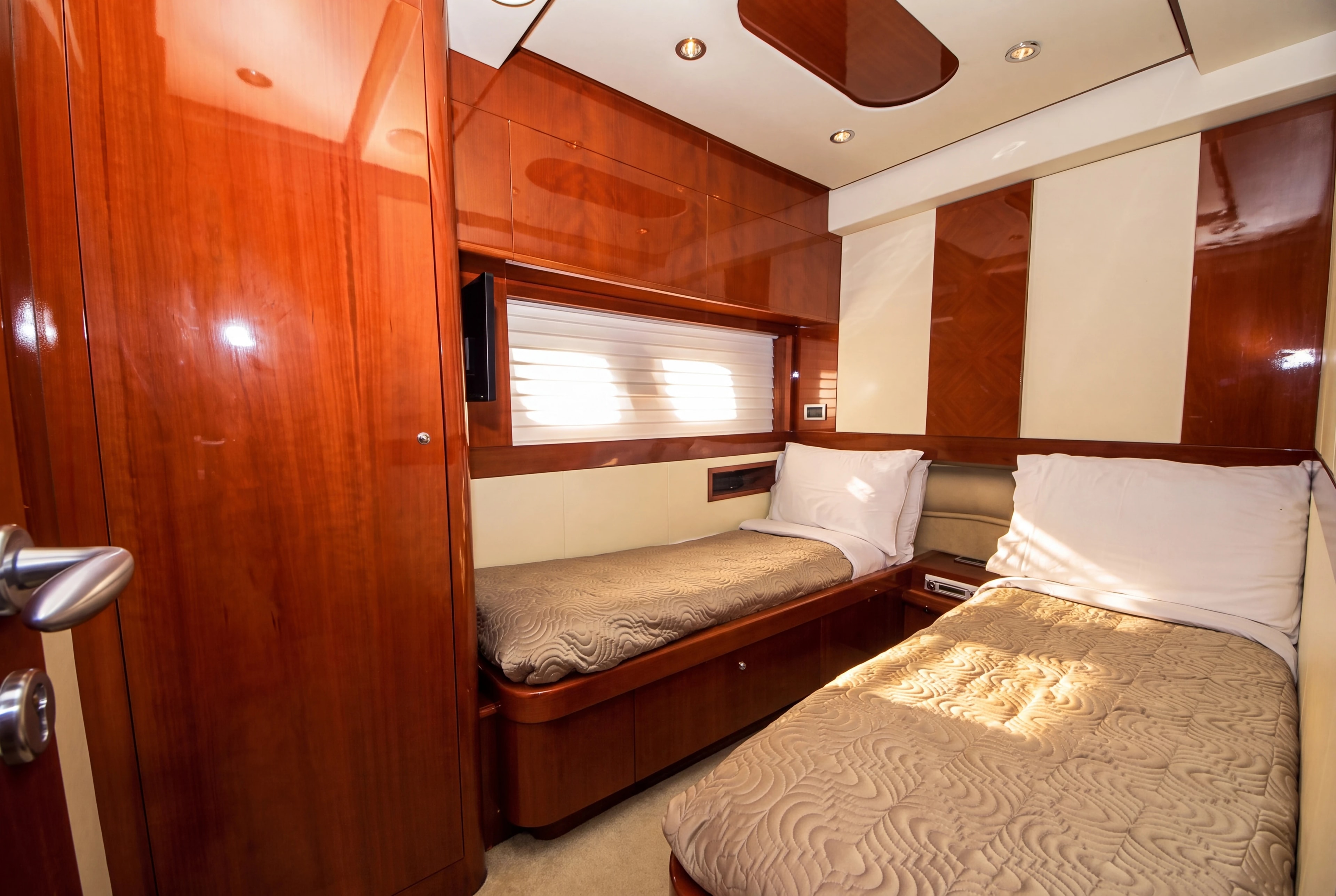 LIBRA private charter
