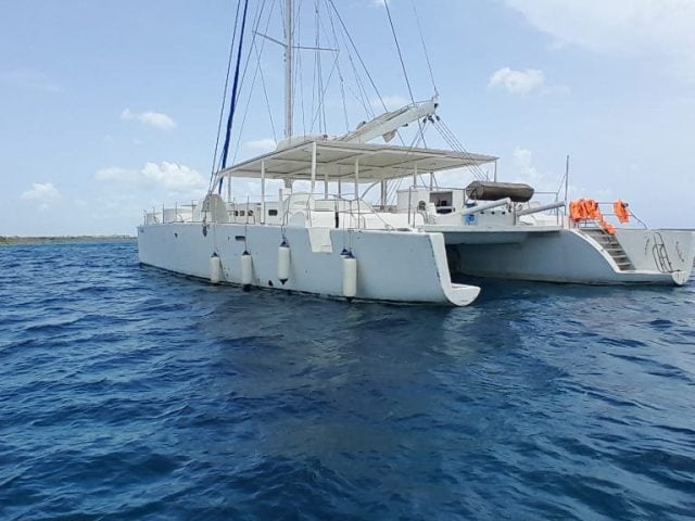 CATAMARAN INDIANA