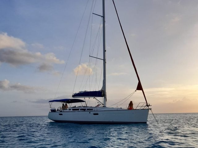 VELERO 42